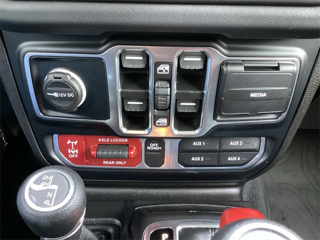 Used Car 2024 Jeep Gladiator  Mojave For Sale Under $50,000 In San Antonio, Texas