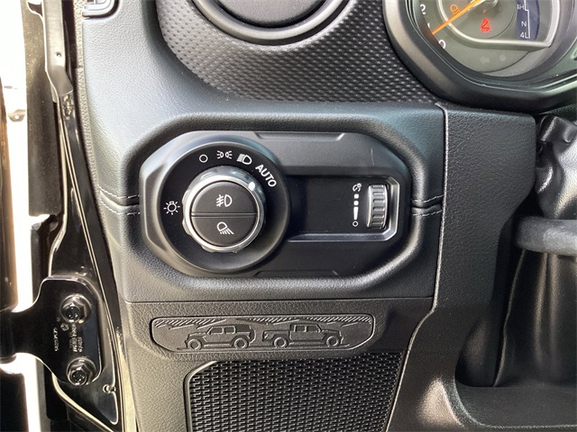 Used Car 2024 Jeep Gladiator  Mojave For Sale Under $50,000 In San Antonio, Texas