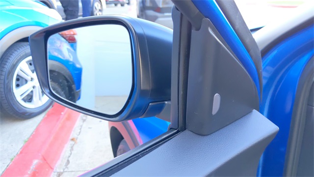 2025 Nissan Kicks Play