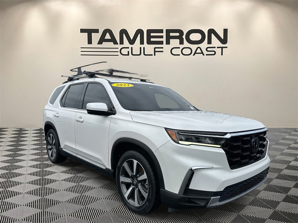 2023 Honda Pilot Touring FWD