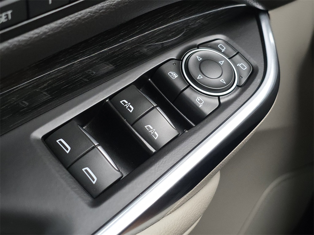 2021 Cadillac XT4 Premium Luxury Black at Tom Peacock Cadillac