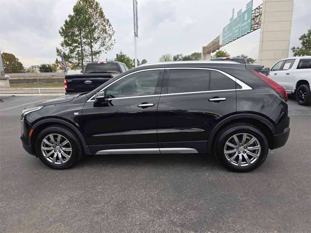 2021 Cadillac XT4 Premium Luxury Black at Tom Peacock Cadillac