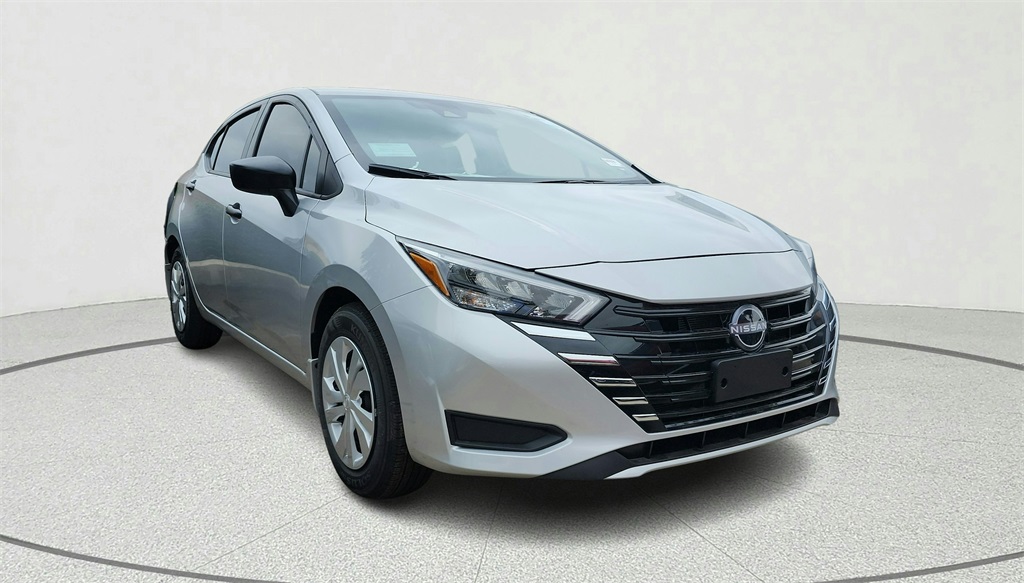 2025 Nissan Versa