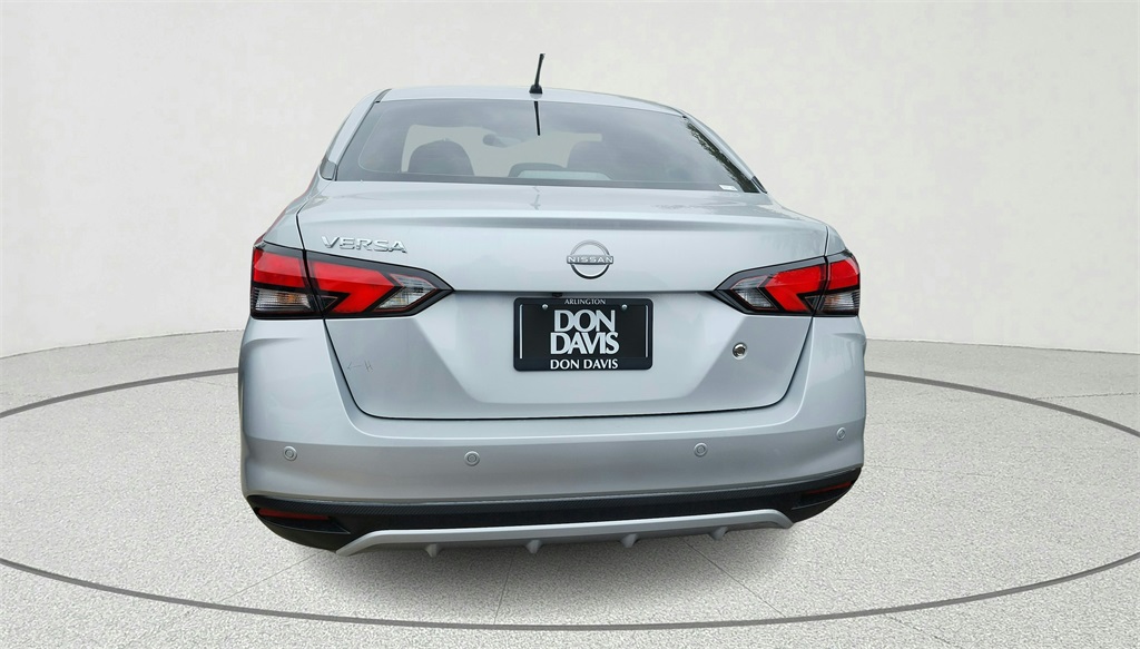 2025 Nissan Versa