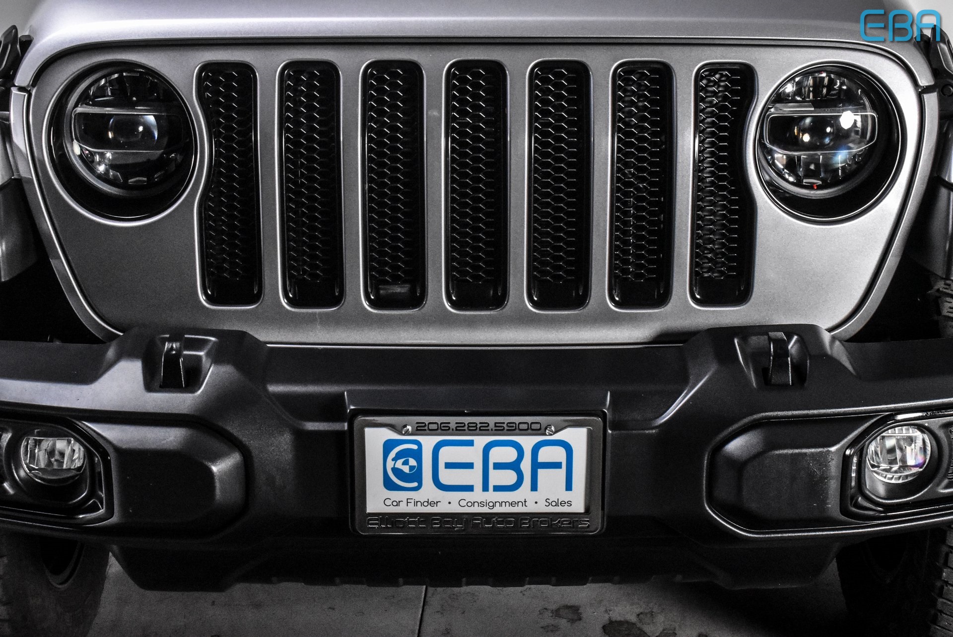 2021 Jeep Wrangler Unlimited Sahara Altitude photo 9