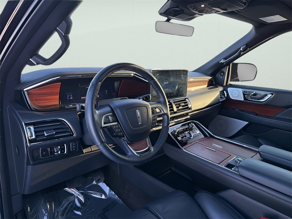 2024 Lincoln Navigator