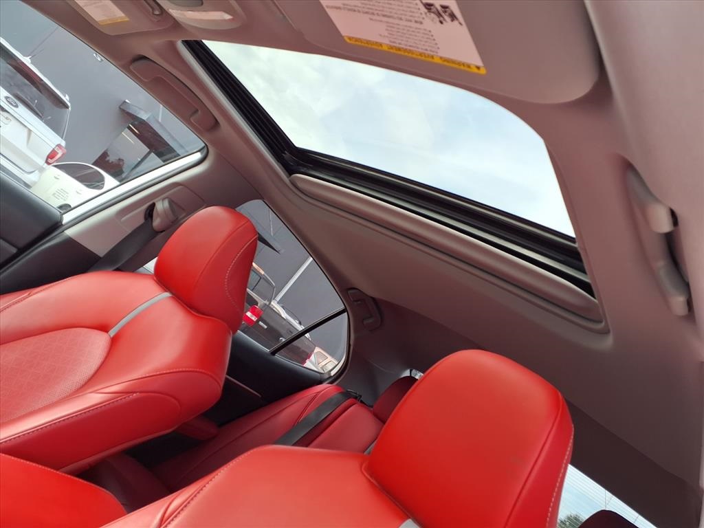 2023 Toyota Camry Hybrid XSE White at Toyota of Victoria