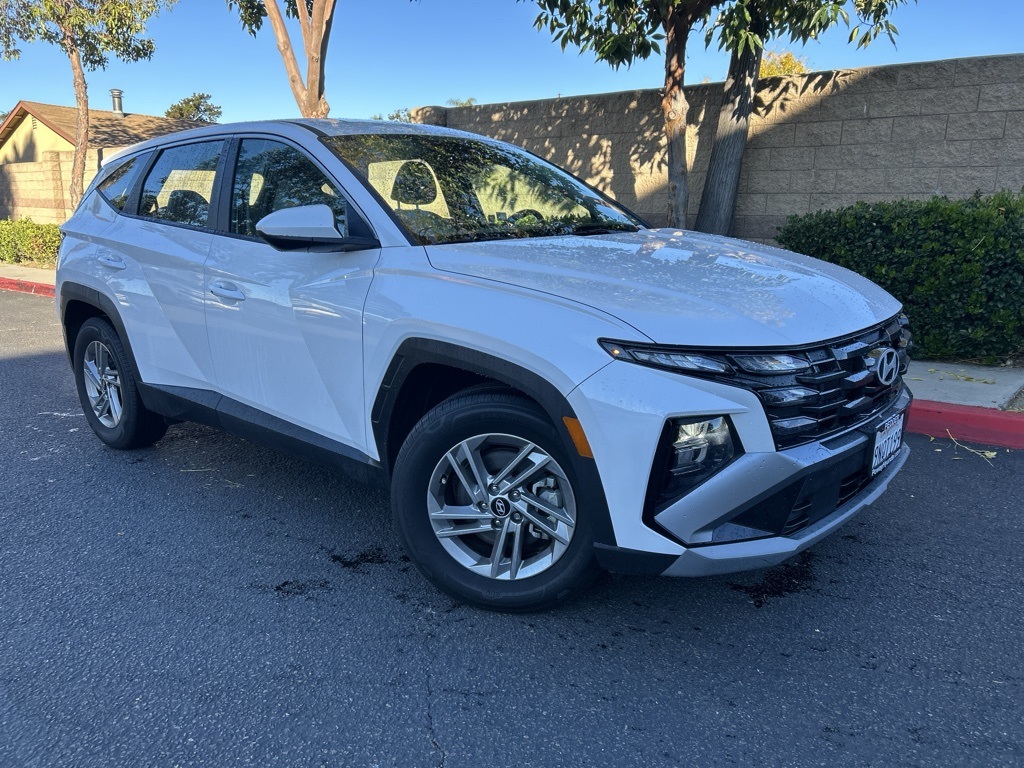 2025 Hyundai Tucson SE