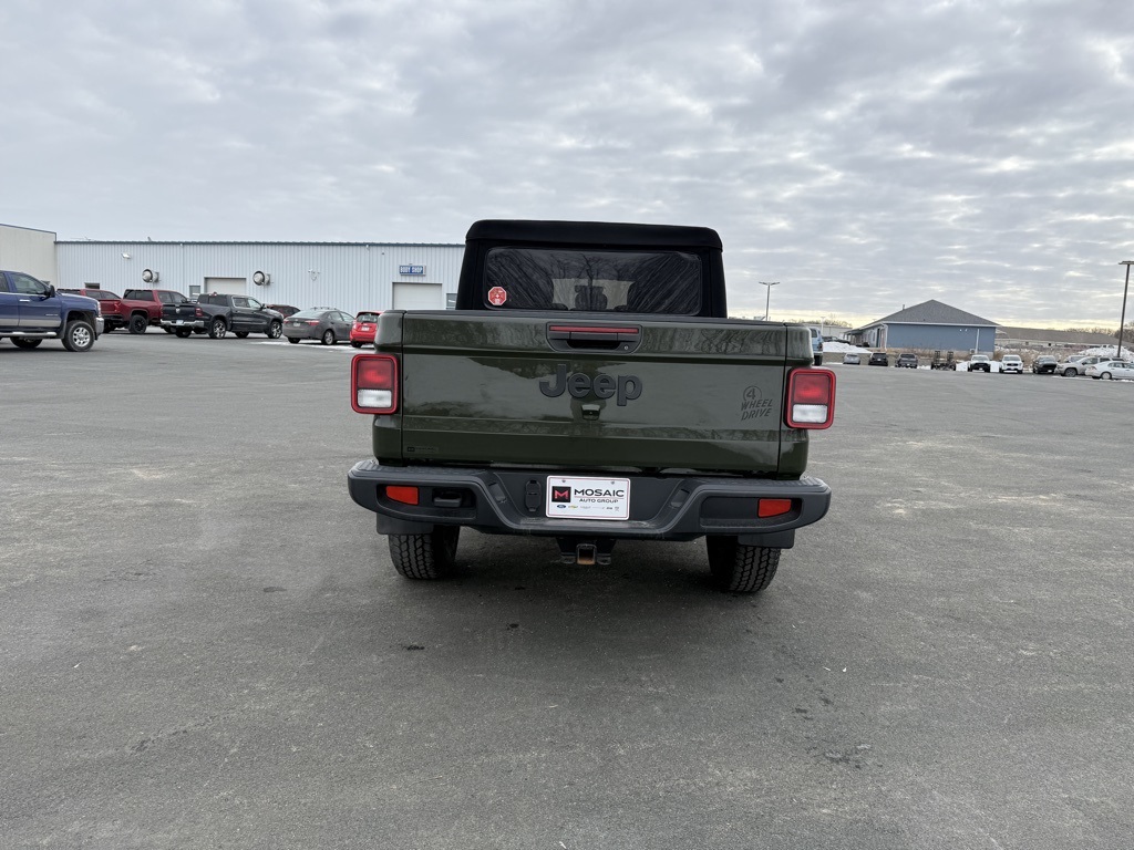 2022 Jeep Gladiator