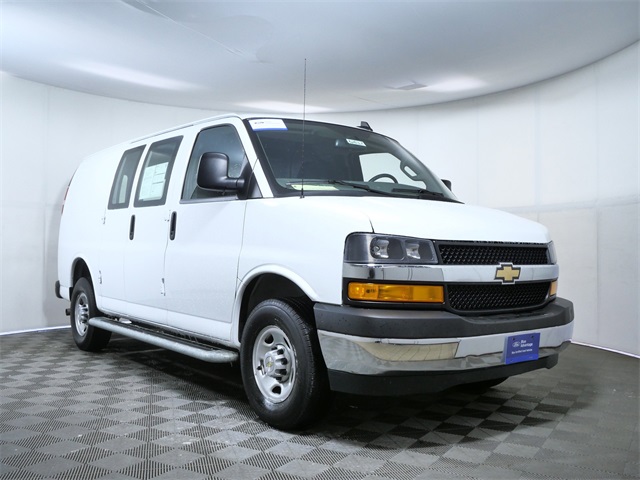 2024 Chevrolet Express Cargo 2500 RWD