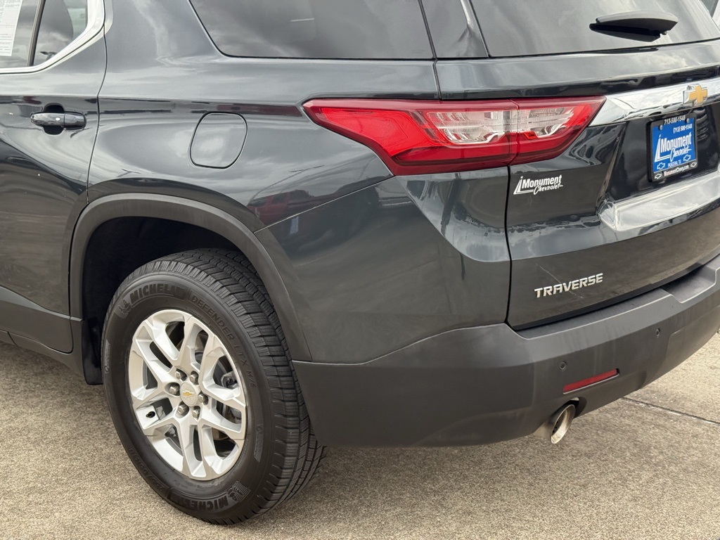 2019 Chevrolet Traverse LT Gray at Bayway Cadillac of The Woodlands