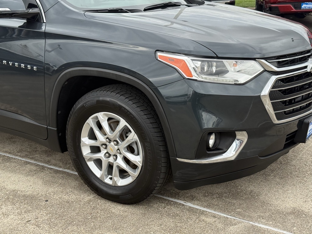 2019 Chevrolet Traverse LT Gray at Bayway Cadillac of The Woodlands