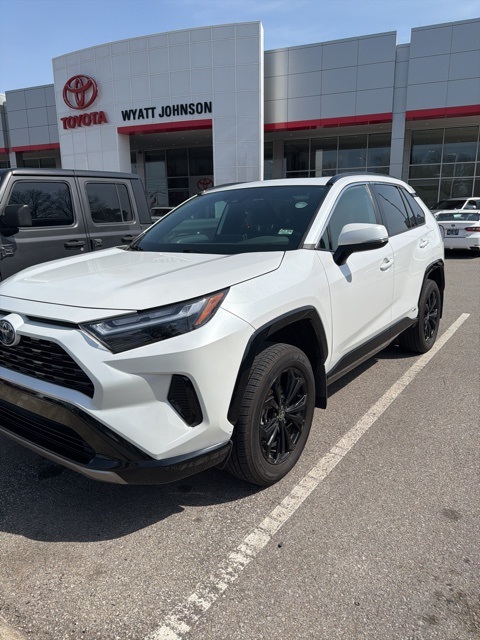 2024 Toyota RAV4 Hybrid SE AWD