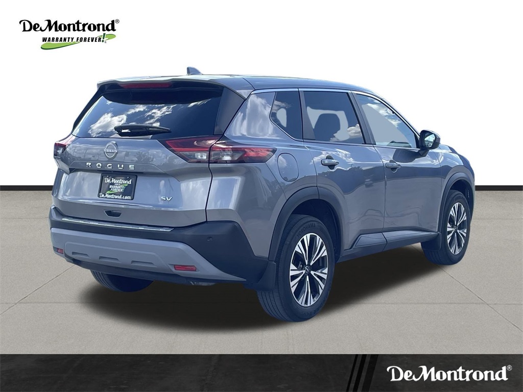 2023 Nissan Rogue SV - 4