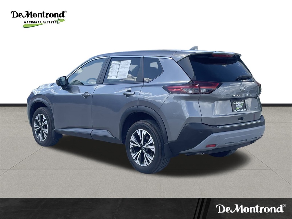 2023 Nissan Rogue SV - 6