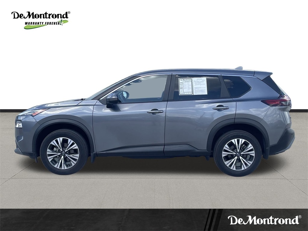 2023 Nissan Rogue SV - 7