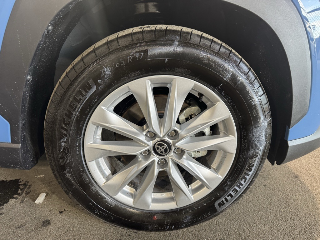 Thumbnail: 2026 Toyota Corolla Cross - 7