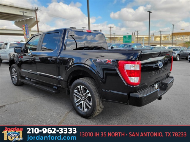 Used Car 2022 Ford F-150  Xl For Sale Under $30,000 In San Antonio, Texas