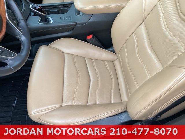 Used Car 2018 Cadillac Xt5  Platinum For Sale Under $25,000 In San Antonio, Texas