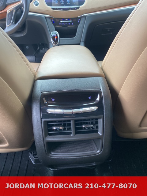 Used Car 2018 Cadillac Xt5  Platinum For Sale Under $25,000 In San Antonio, Texas