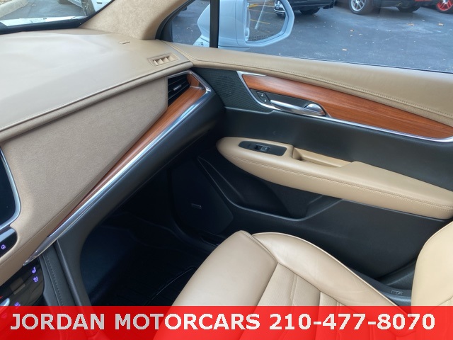 Used Car 2018 Cadillac Xt5  Platinum For Sale Under $25,000 In San Antonio, Texas