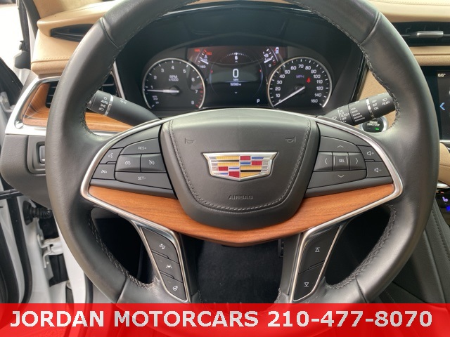 Used Car 2018 Cadillac Xt5  Platinum For Sale Under $25,000 In San Antonio, Texas