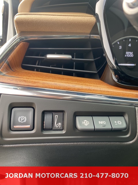 Used Car 2018 Cadillac Xt5  Platinum For Sale Under $25,000 In San Antonio, Texas