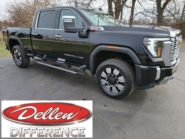 2026 GMC Sierra 2500HD Denali Crew Cab 4WD