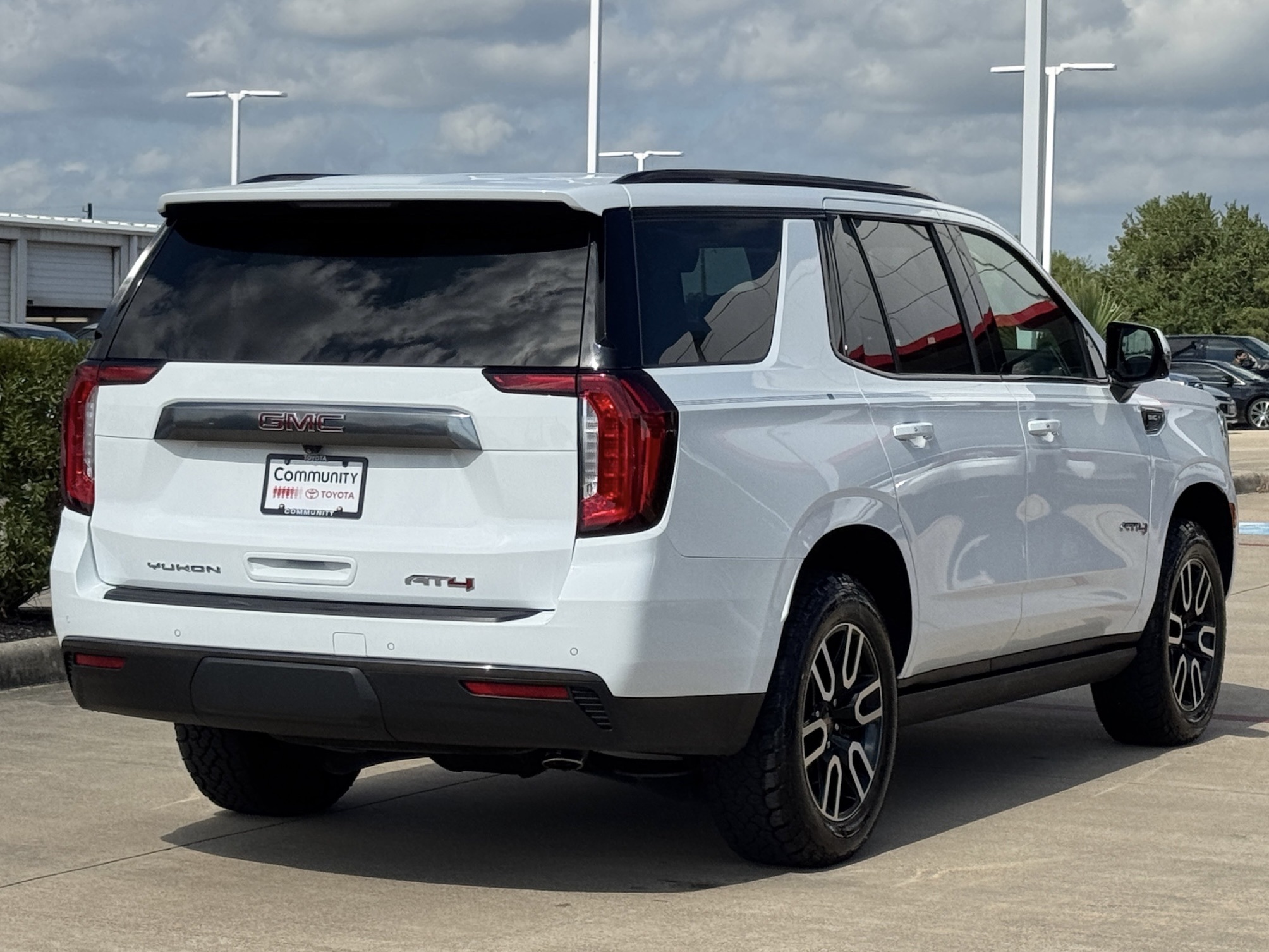 2021 GMC Yukon AT4 White at Bayway Cadillac of The Woodlands
