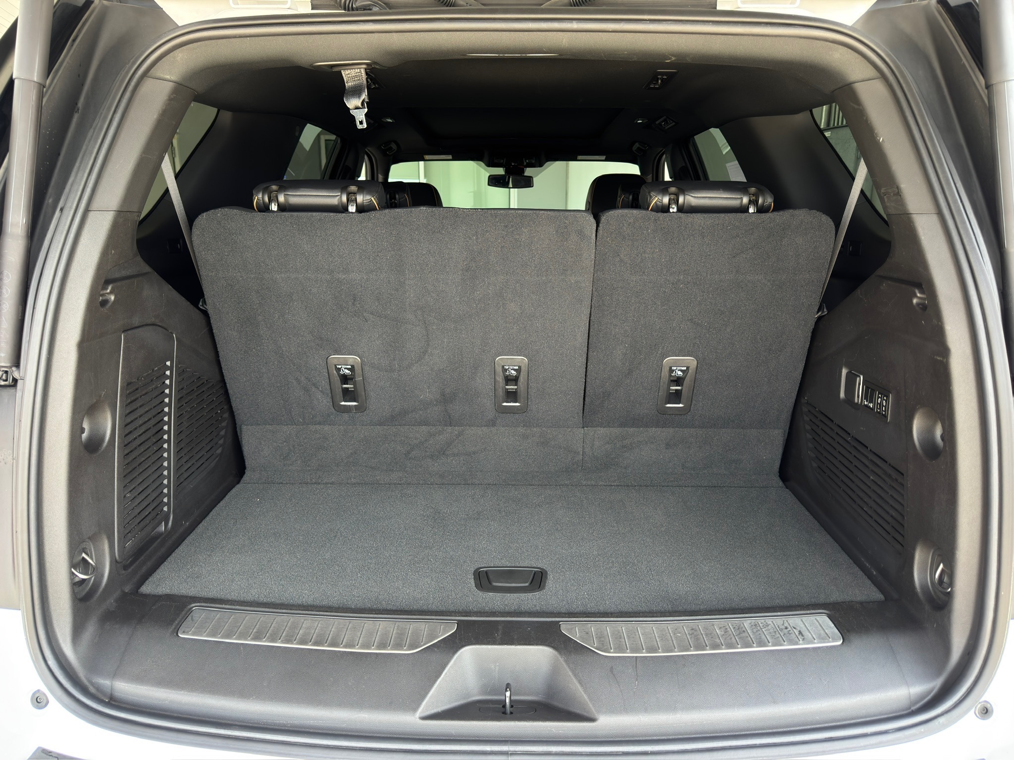 2021 GMC Yukon AT4 White at Bayway Cadillac of The Woodlands