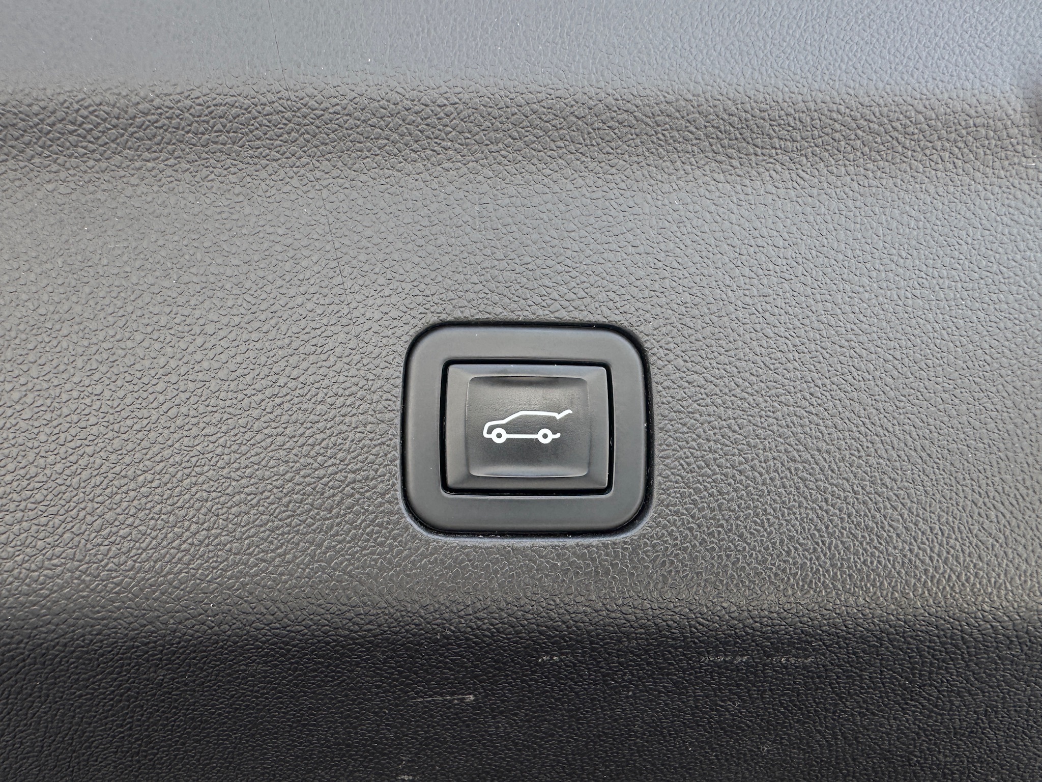 2021 GMC Yukon AT4 White at Bayway Cadillac of The Woodlands