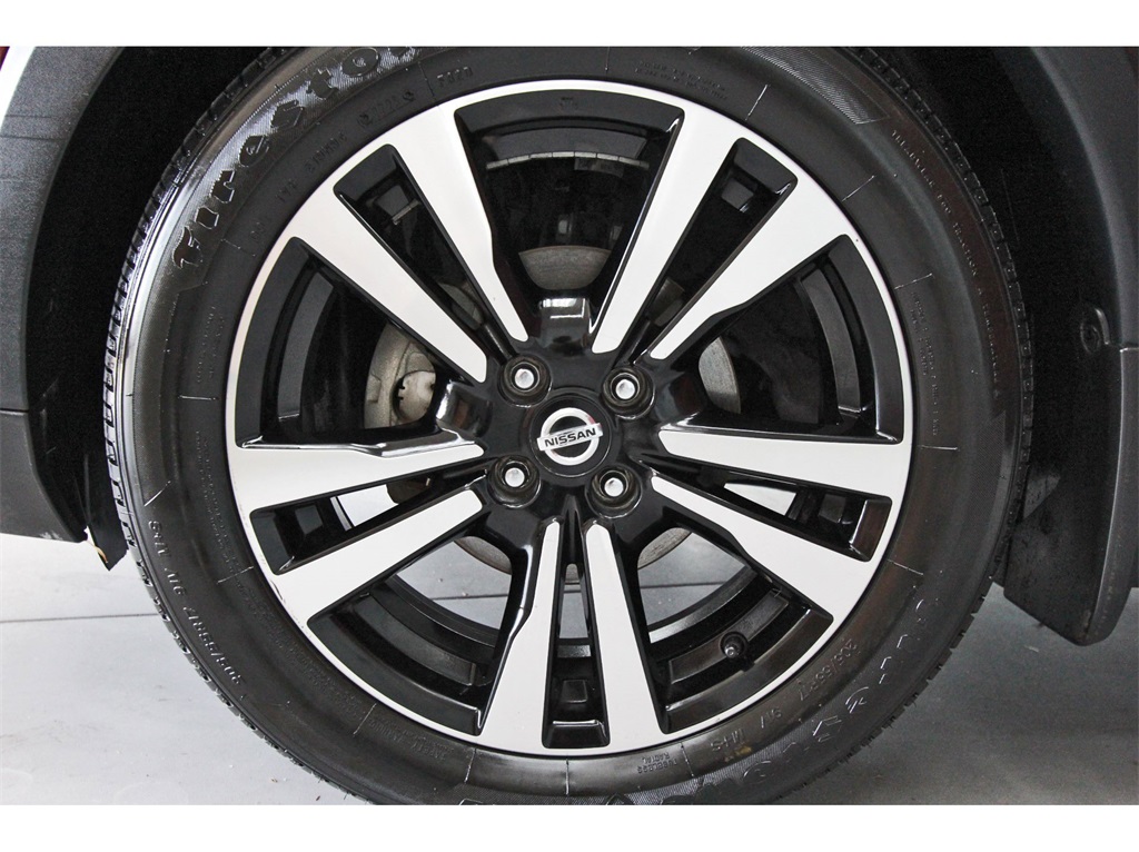 2020 Nissan Kicks SV Red at Community Kia