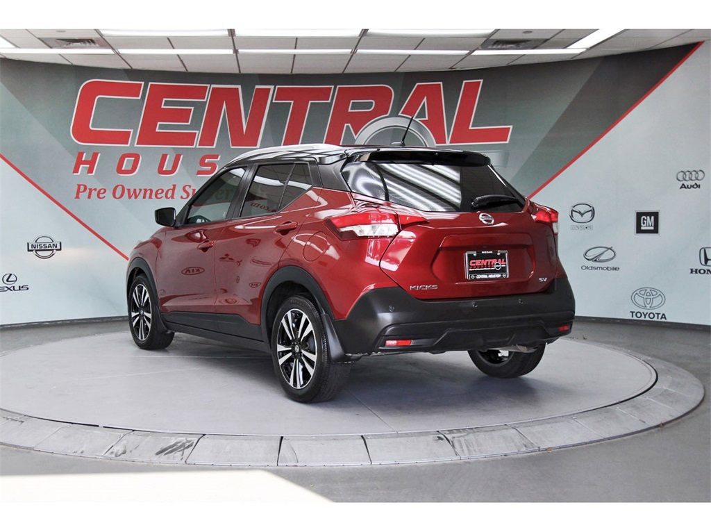 2020 Nissan Kicks SV Red at Community Kia