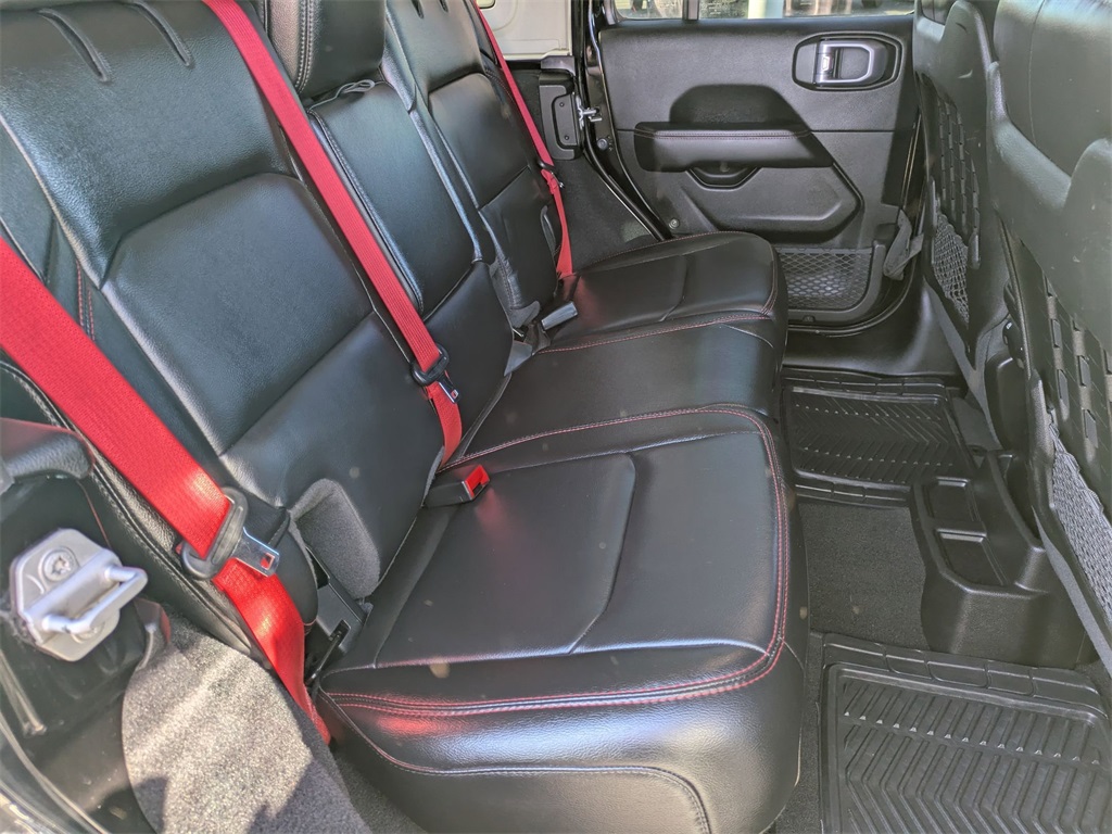 Used 2020 Jeep Wrangler For Sale in Findlay, OH