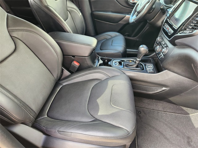 2021 Jeep Cherokee Limited photo 12