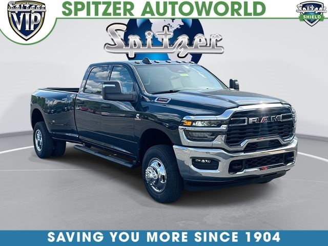 Forged Blue Metallic 2026 RAM 3500 Pickup Truck Four-Wheel Drive 8-Speed Automatic