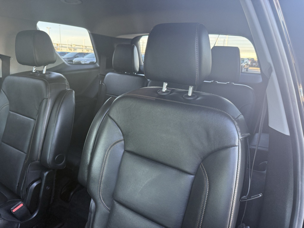 2020 Chevrolet Traverse 3LT Black at Bravo Nissan