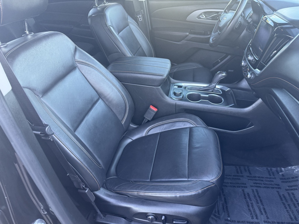 2020 Chevrolet Traverse 3LT Black at Bravo Nissan