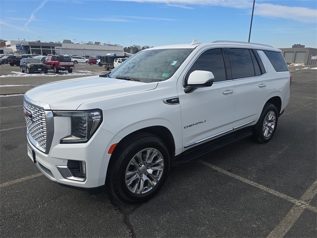 2023 GMC Yukon Denali 4WD