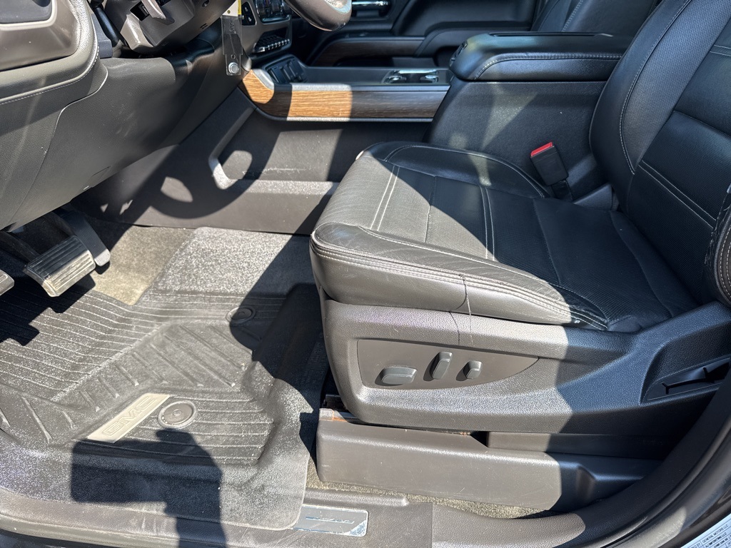 2018 Gmc Sierra 1500 Denali photo 2