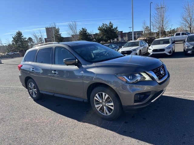 2019 Nissan Pathfinder SL
