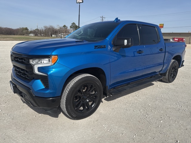 2023 Chevrolet Silverado 1500 LTZ Crew Cab 4WD