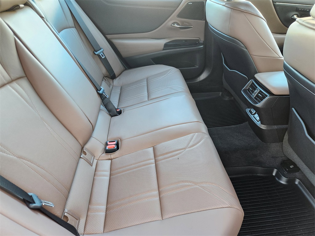 2022 Lexus ES 300h Ultra Luxury Gray at Westside Lexus