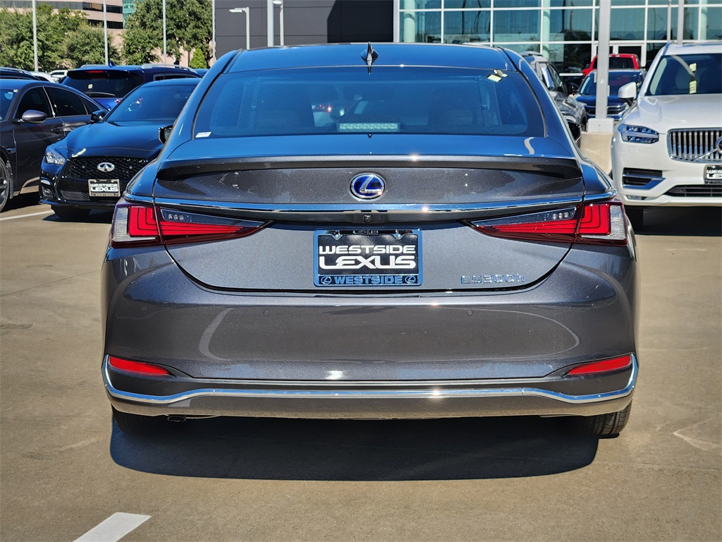 2022 Lexus ES 300h Ultra Luxury Gray at Westside Lexus