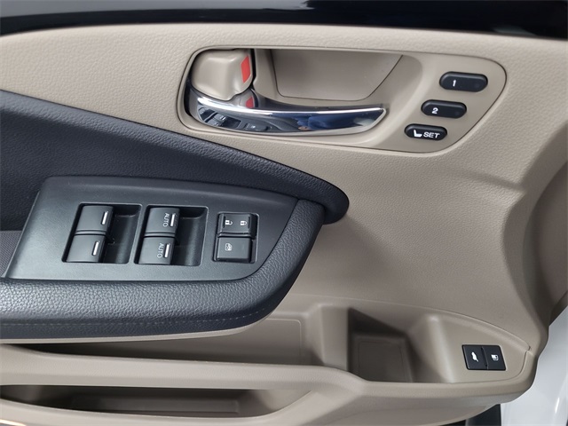 2022 – Honda – Pilot