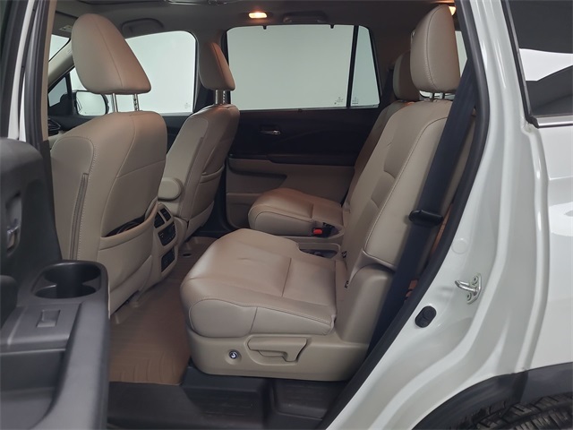 2022 – Honda – Pilot