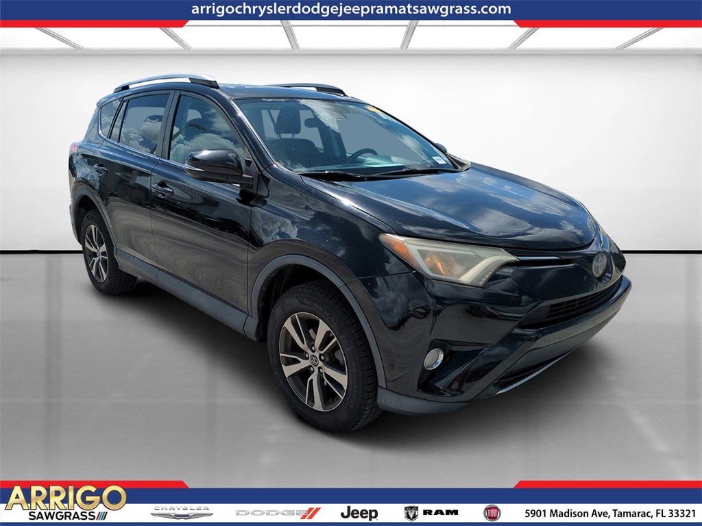 2017 Toyota RAV4 XLE