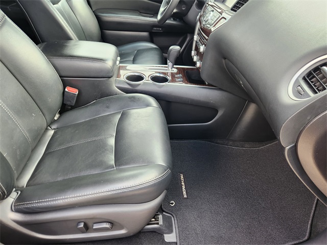 2016 Nissan Pathfinder SL Black at Central Houston Nissan