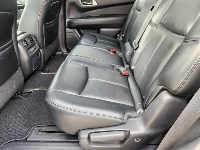 2016 Nissan Pathfinder SL Black at Central Houston Nissan