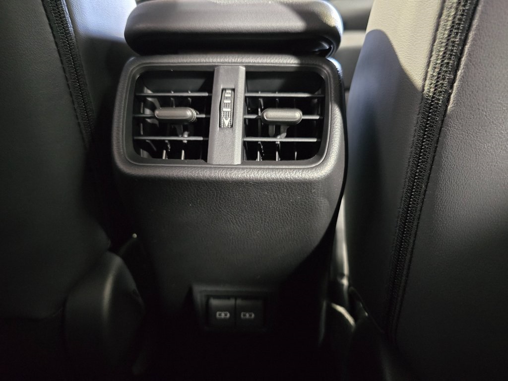 Thumbnail: 2025 Lexus UX - 29